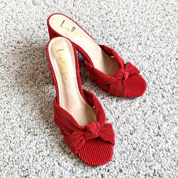 Lulus Red Pleated Satin High Heel Slides Dressy Slip On Sandals 8M Elegant Sexy - Picture 6 of 11